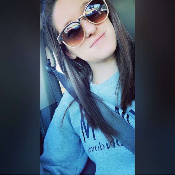 Meet your Posher, Chasity - Picture 1 of 1